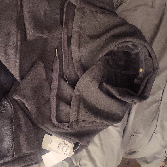 Zella fleece lined coat from Nordstroms. Never been worn with tags - Picture 2 of 2